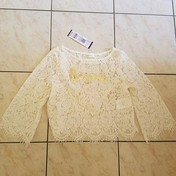 Tee-shirt dentelle  manches longues T.0