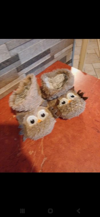 Pantoufles taille 28 /29