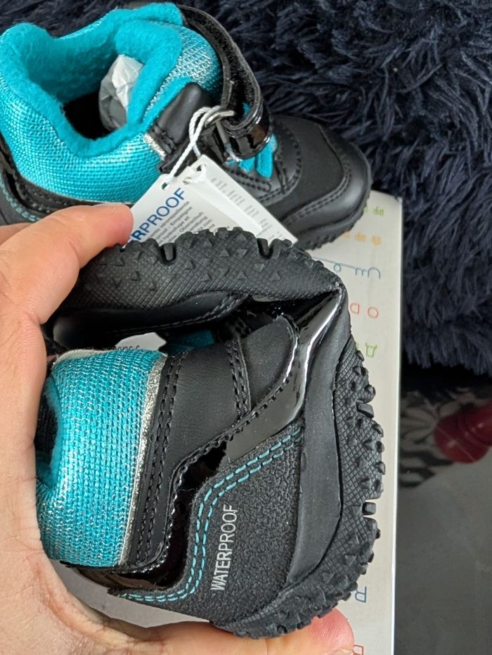 Chaussures imperméables chaudes enfant. Taille 21. Neuf. Geox - photo numéro 8