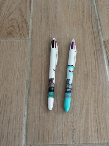 Stylo bic 4 couleurs