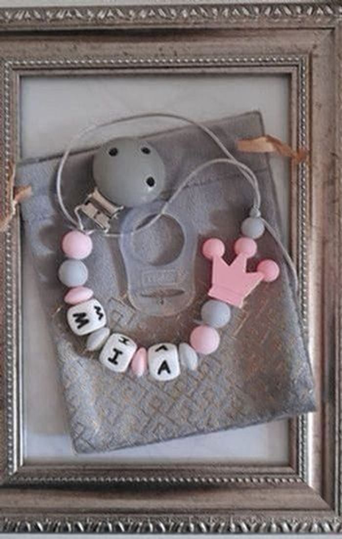 Attache tétine personnalisé avec adaptateur et pochette cadeau - photo numéro 2