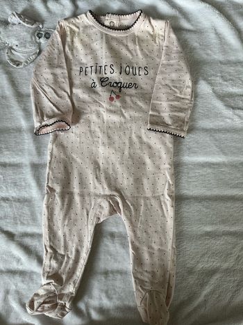 Pyjama petites joues à croquer 6 mois