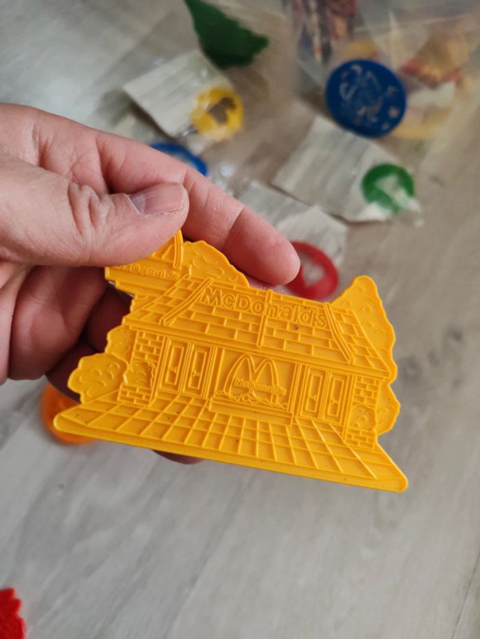 Divers McDonald's - photo numéro 3