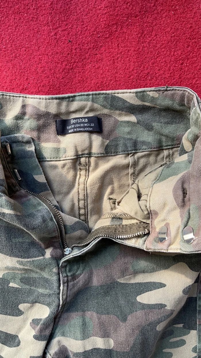 Jean camouflage taille 32 - photo numéro 3