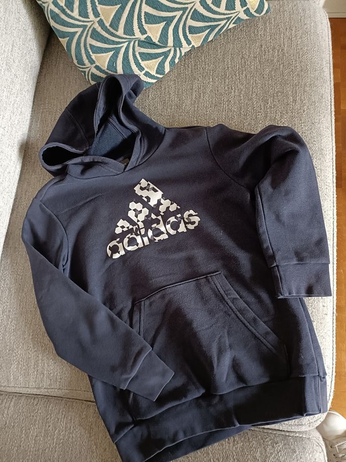 Sweat adidas