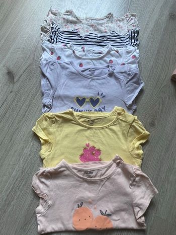 Lot tee shirts MC 18 mois