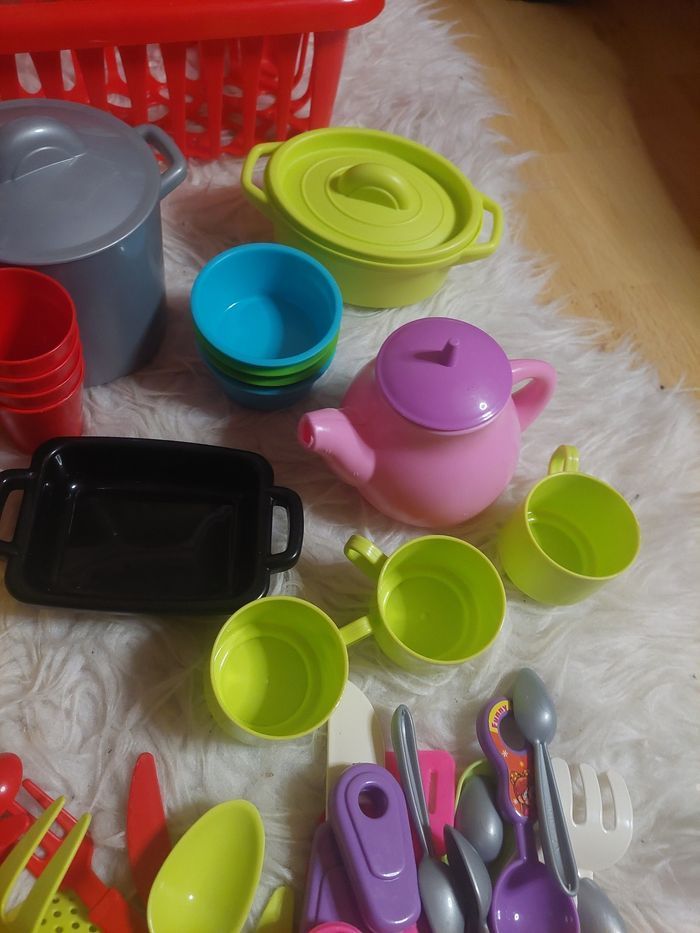 Gros lot dinettes + égouttoir + range couverts Ecoiffier/ikea TBE 🍽 - photo numéro 3