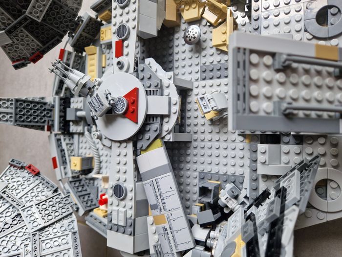 Lego Star Wars Faucon Millénium 75257 - photo numéro 4