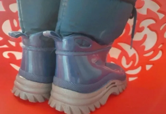 Bottes hivers et pluie pointure 31 - photo numéro 4