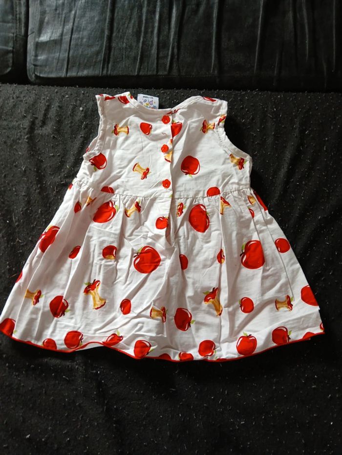 Robe été 12 mois - photo numéro 2