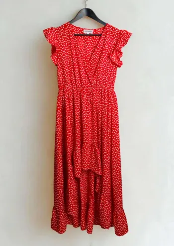 Robe rouge a fleurs blanches Vintage Dressing Taille S/M
