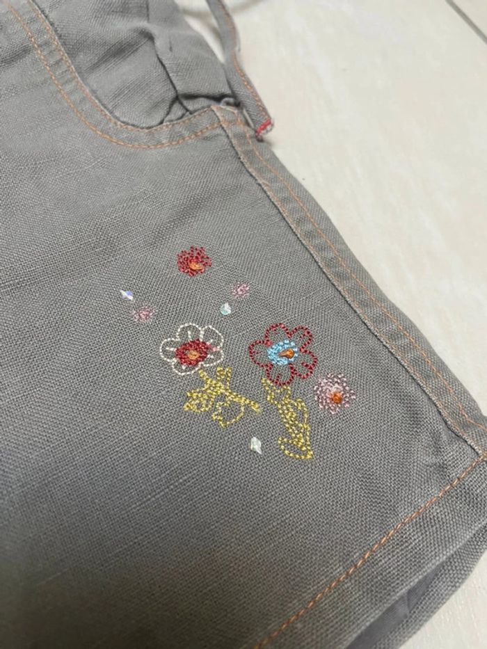 Pantalon cargo avec broderie fleurs - photo numéro 3
