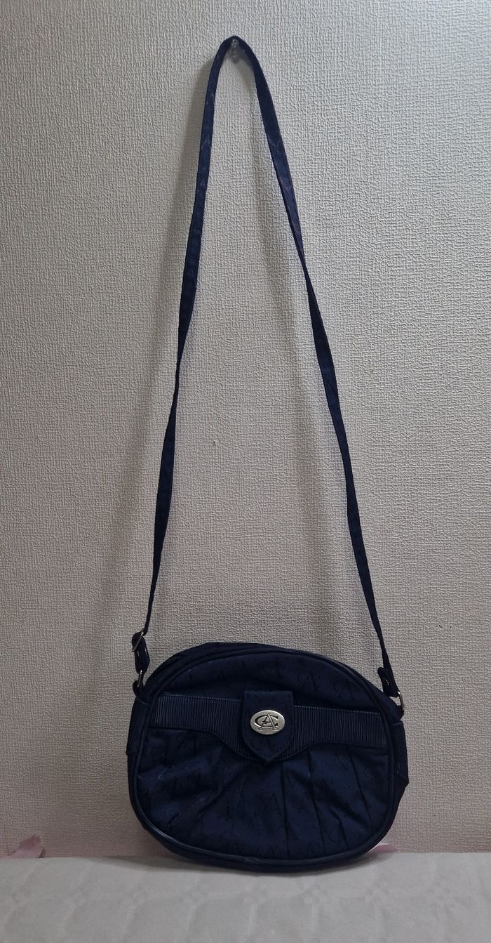 Petit sac à main bandoulière , vintage , bleu marine - photo numéro 3