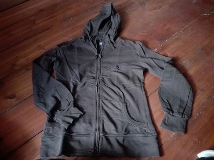 Veste zip marron plissée