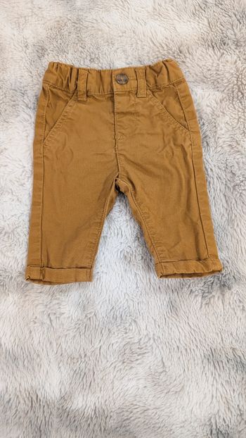 Pantalon Kiabi taille 1 mois