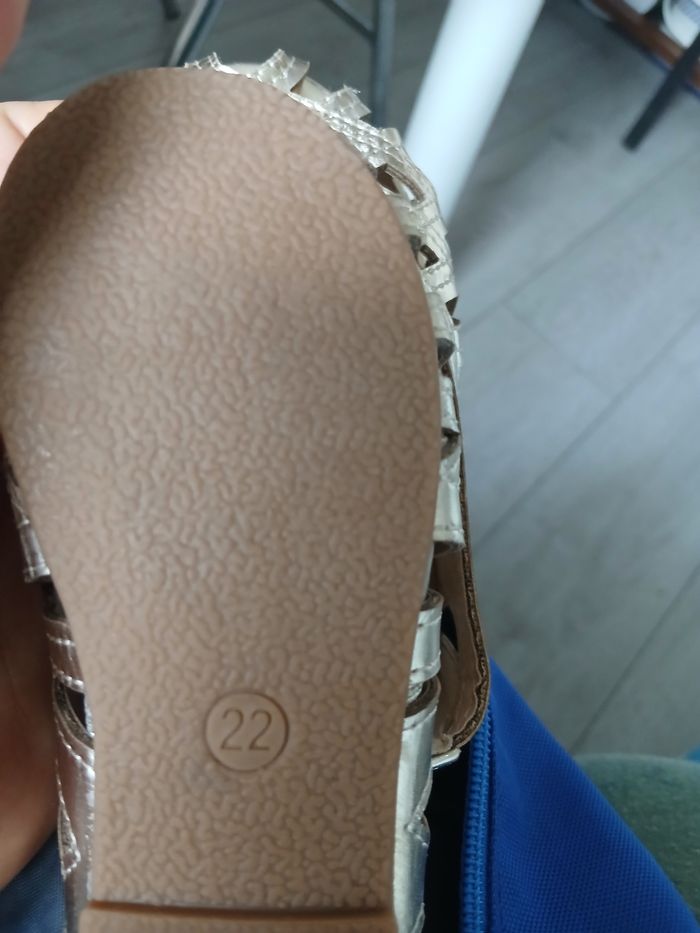 Sandale bébé - photo numéro 2