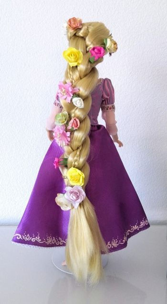 Ensemble de poupées Raiponce et Flynn Disney NEUVES - photo numéro 11