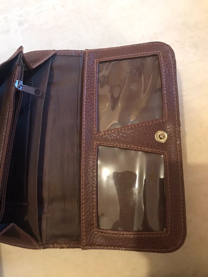 Porte monnaie femmes marron très très bon état. - photo numéro 4
