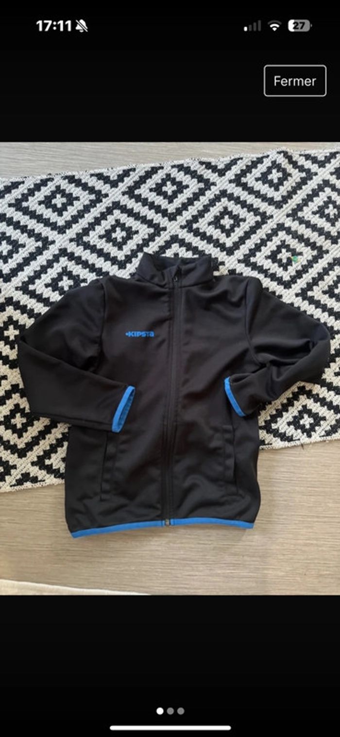 Veste jogging kipsta 7/8 ans très bon état