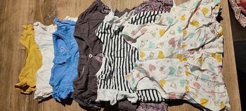 Lot vêtements 6 mois fille