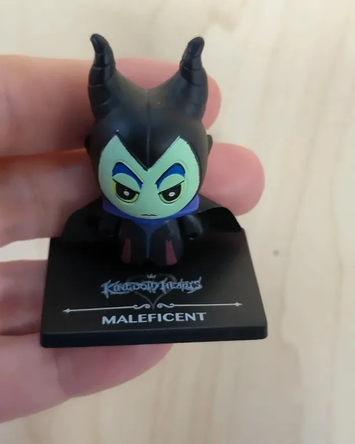 Petite figurine Kingdom hearts Bandai : Maléfice - photo numéro 3