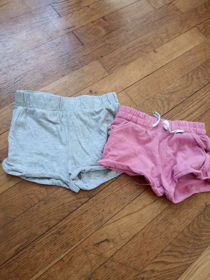 2 shorts fille