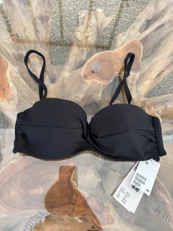 Haut de maillot de bain noir H&M 95A