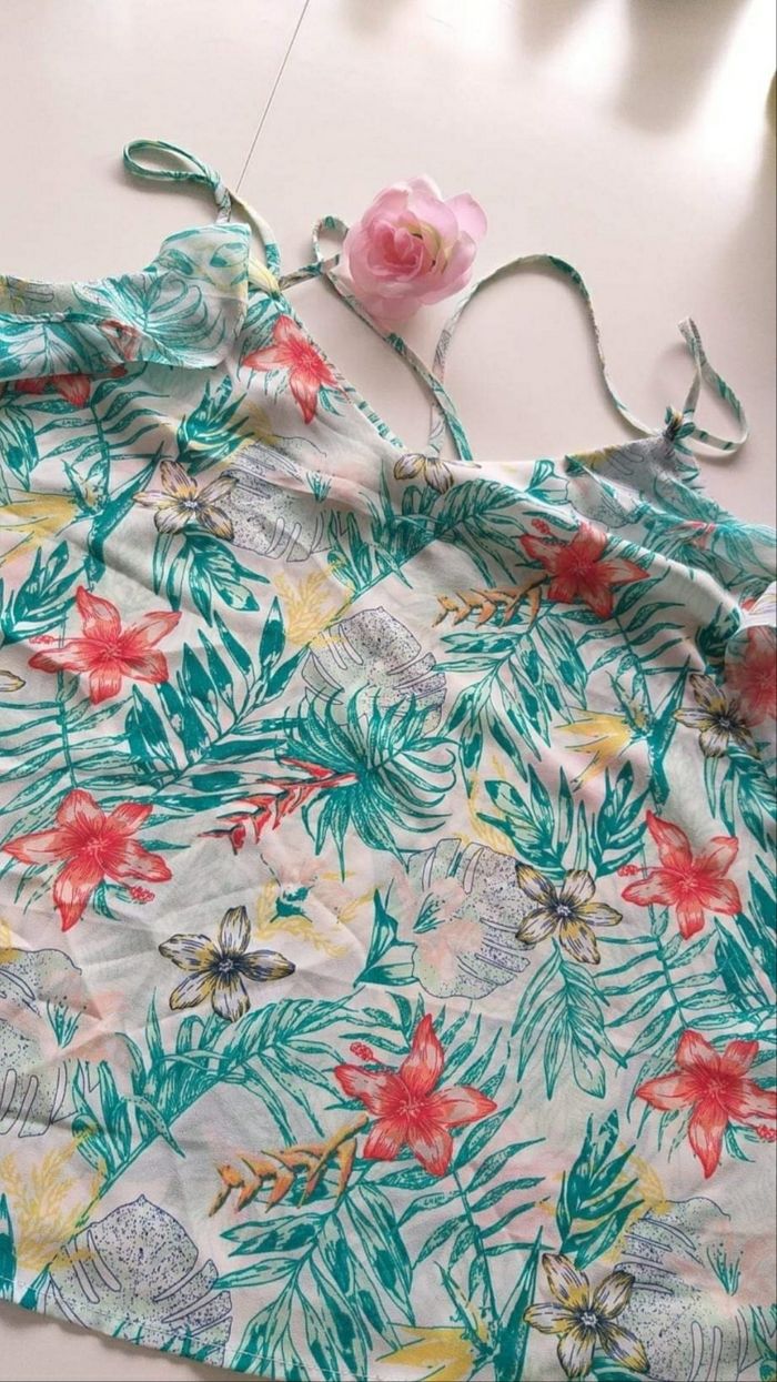 2 Top printemps/ été - photo numéro 3