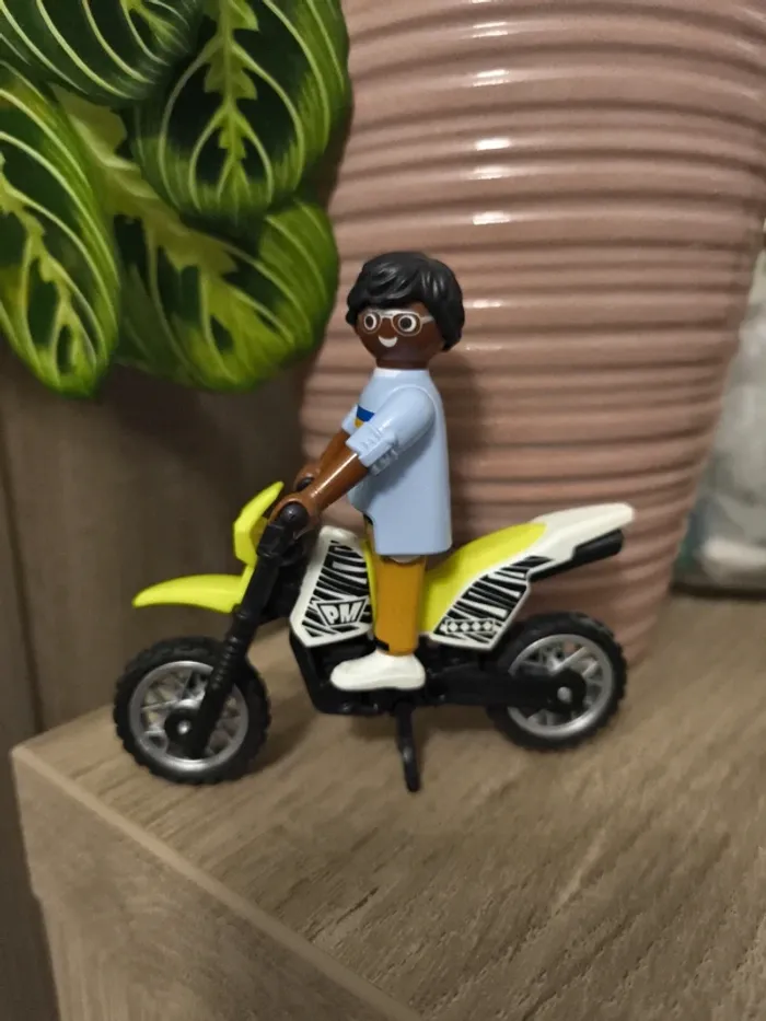 Playmobil thème Moto Cross - photo numéro 4