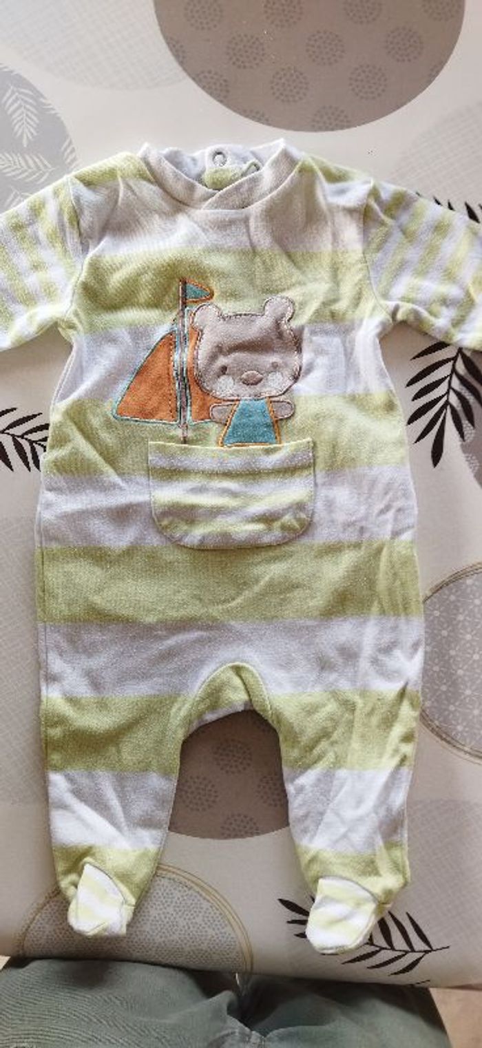 pyjama léger, taille 3 mois