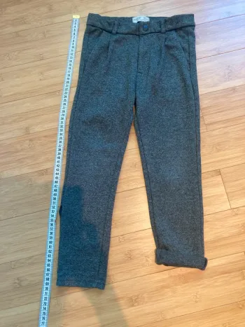 6 ans - pantalon faisant habillé matière jogging avec élastique de réglage à l’intérieur