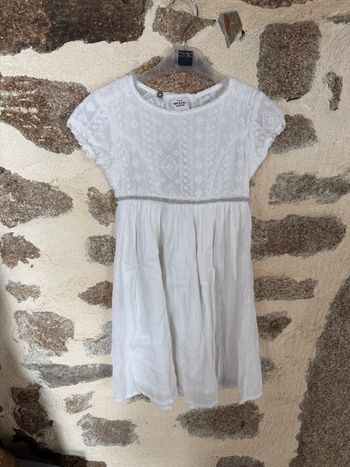 Magnifique robe 4 ans Tape l’œil 