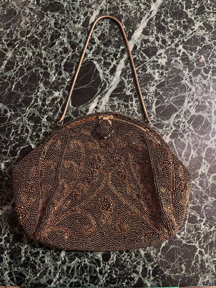 Petit sac  bronzé / marron en perles De Beynal années 1960/1970