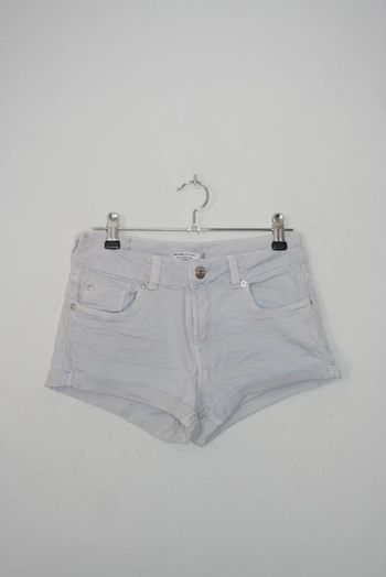 Short en jeans gris clair Bershka taille 36