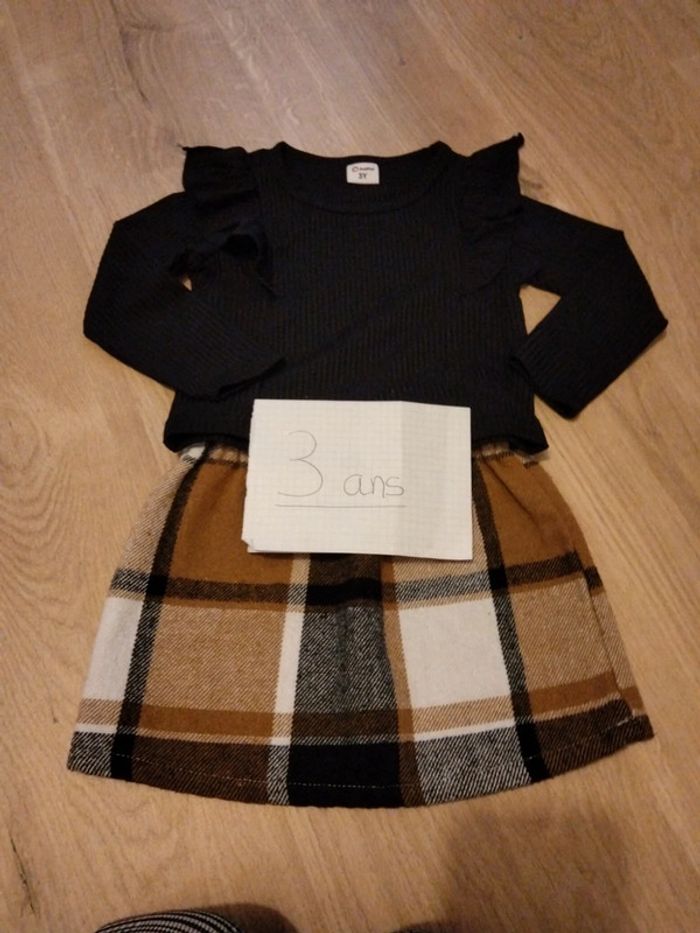 Ensemble jupe/haut 3 ans