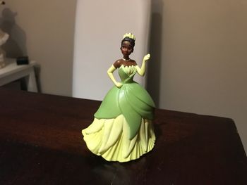 Figurine princesse et la grenouille tiana disney