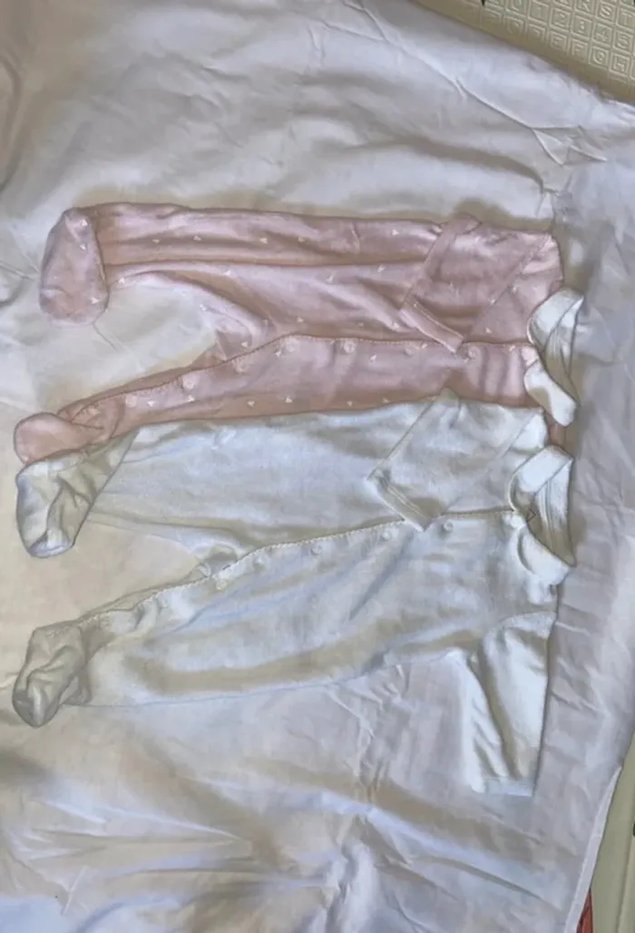Lot 2 pyjamas 3 mois
