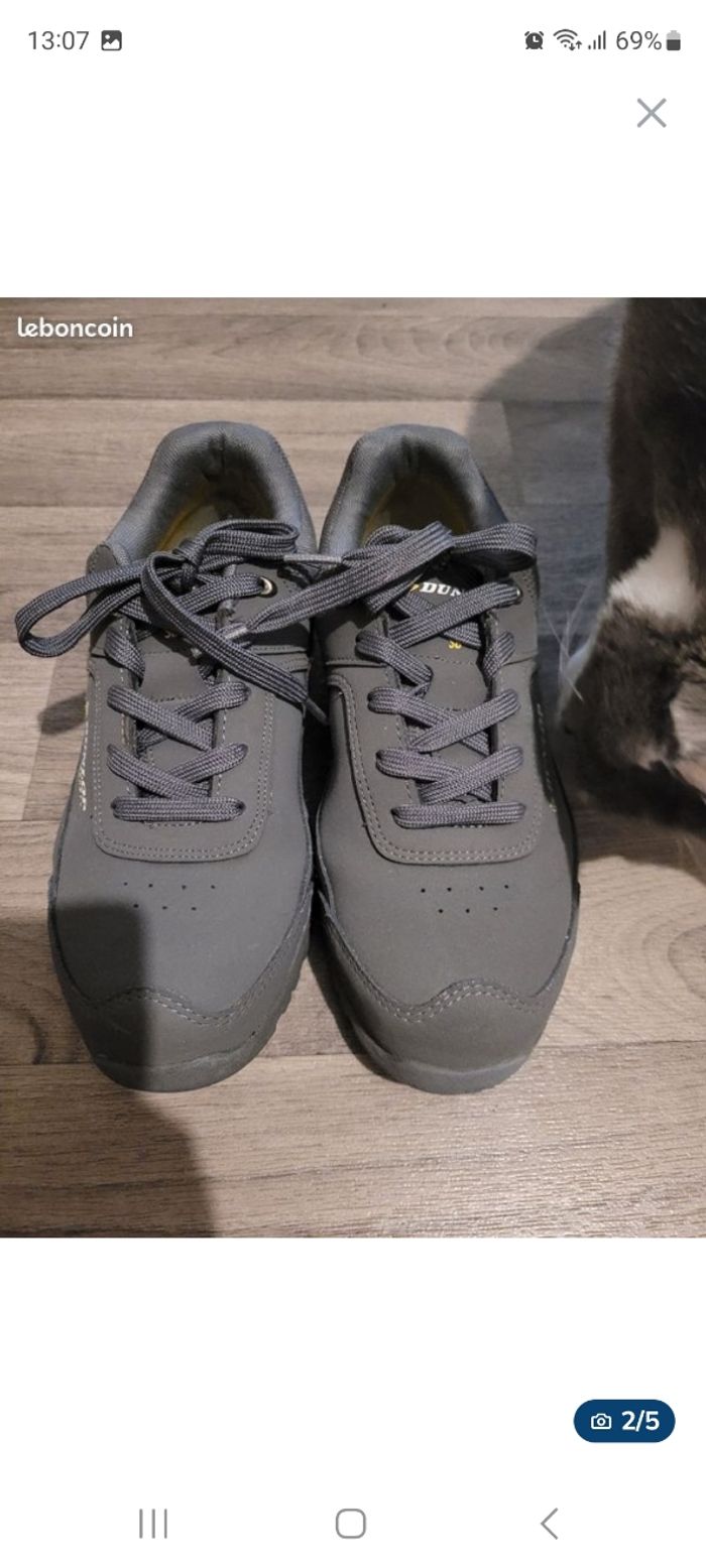 Paire de chaussures de sécurité(femme)Dunlop-Pointure 37 - photo numéro 2