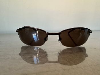 Lunettes de soleil marron