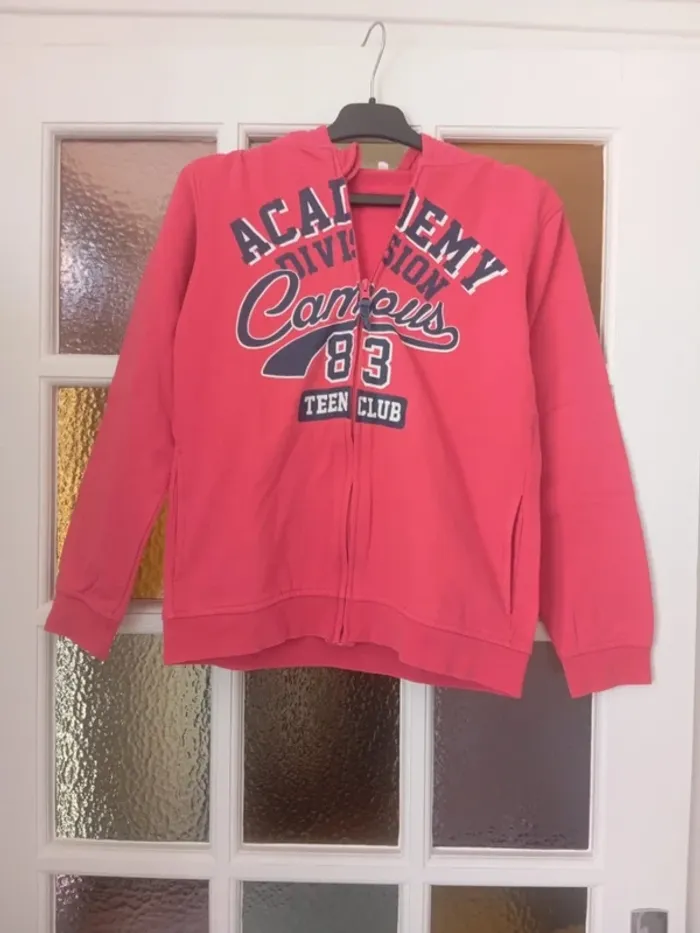 Sweat à capuche rose taille 13/14 ans