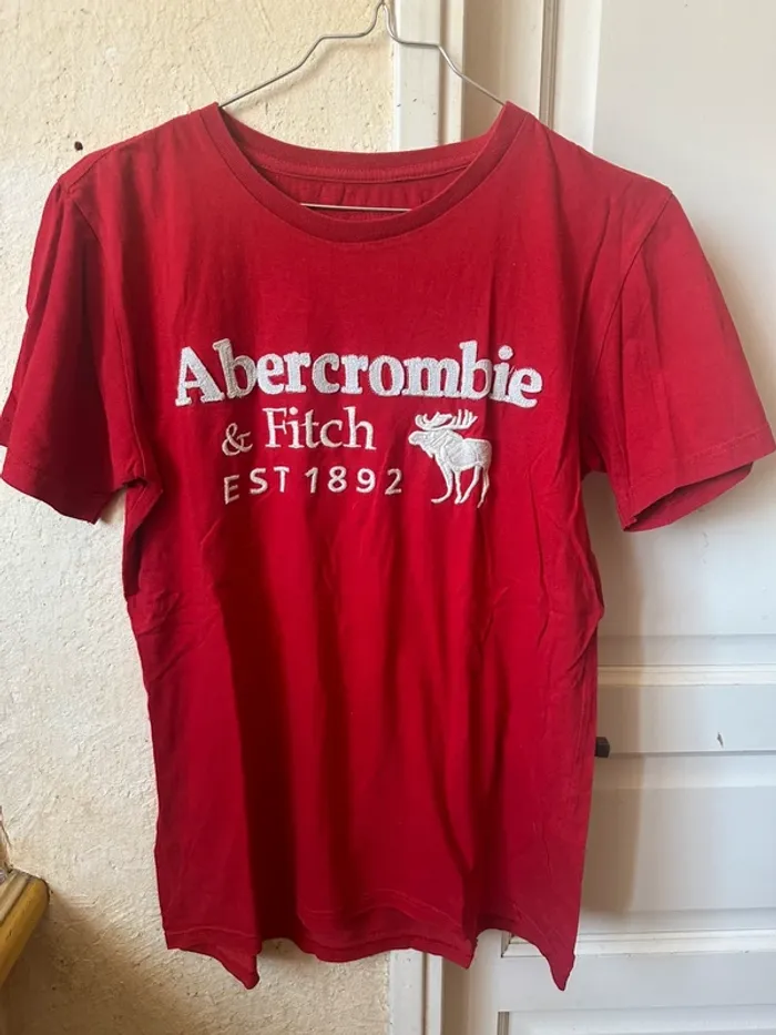 T shirt rouge