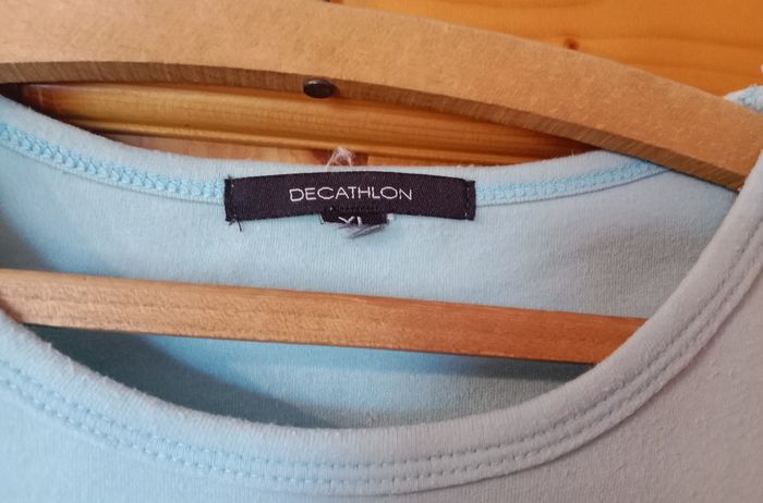 Tee-shirt Decathlon bleu - photo numéro 2