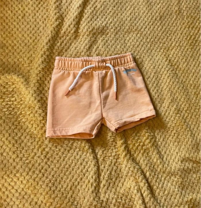 Short bébé