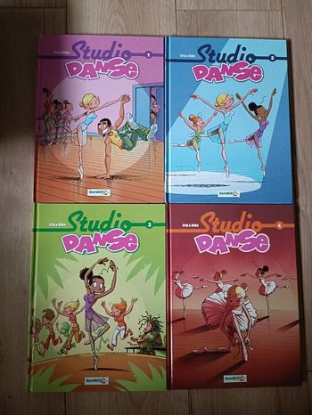 Lot de bds Studio Danse