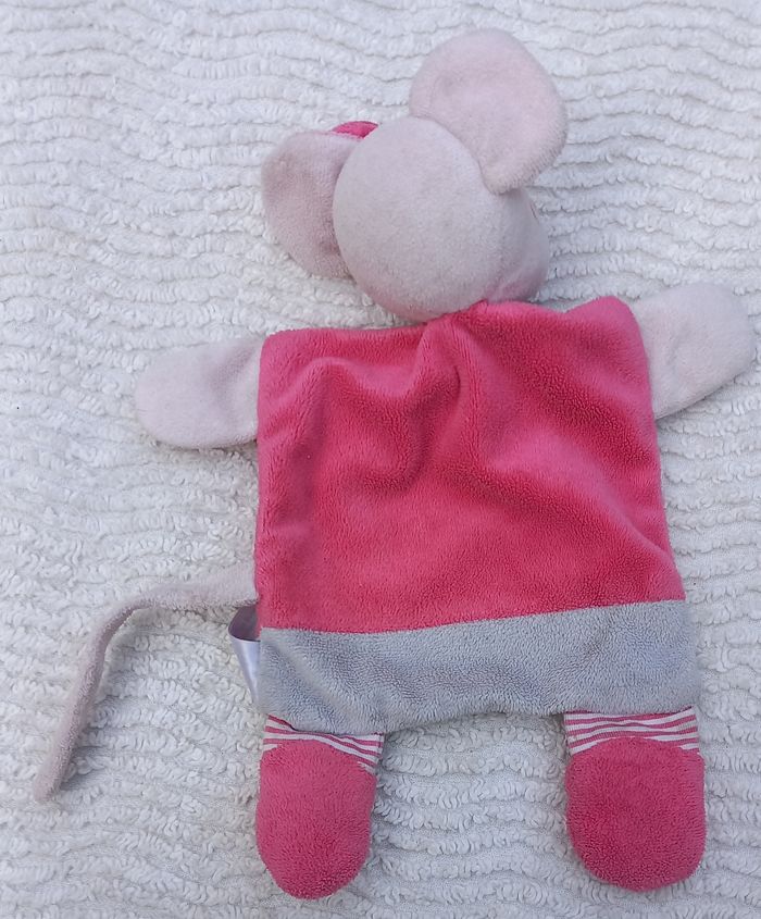 Doudou plat Souris rose et grise - Fleur - Simba - photo numéro 2