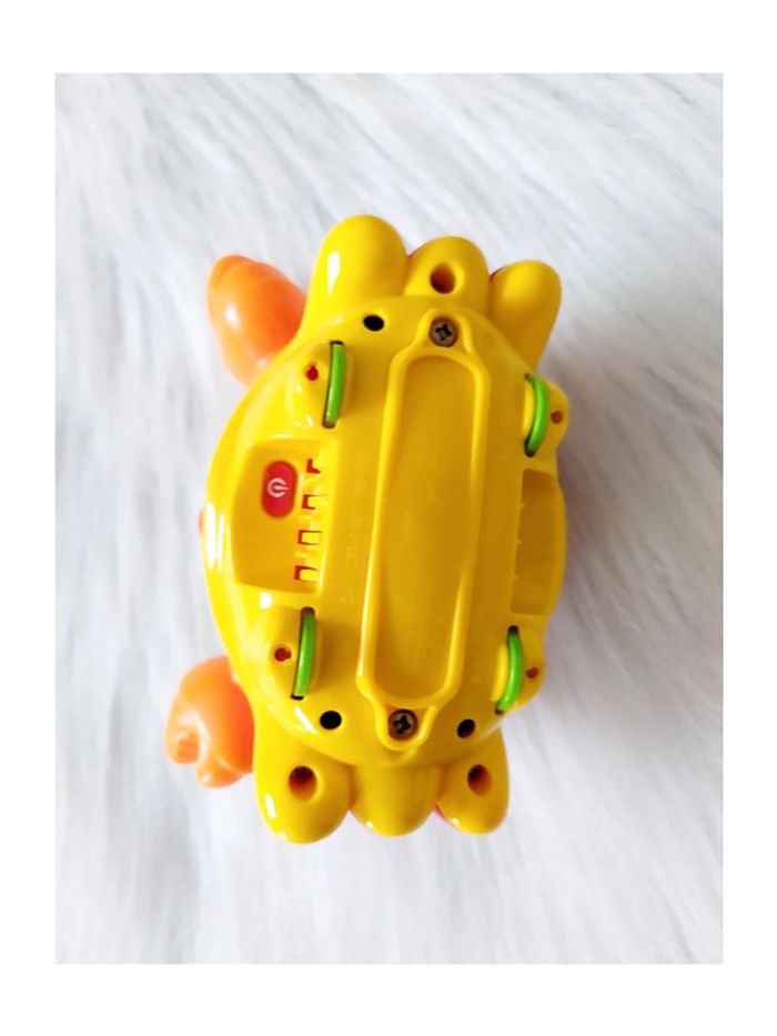 Jouet musical bébé Pikou le crabe pince-tout - photo numéro 3