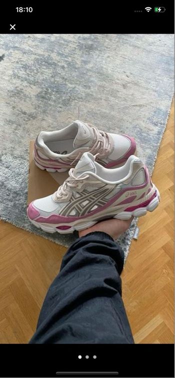 Asics gel nyc rose blanche 36