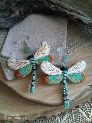 Boucles d'oreilles libellules et pierres d'aventurine 💚.