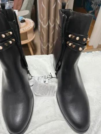 Mini bottes