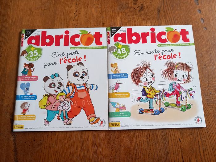 Lots de 2 livres "Abricot " neufs.